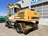 LIEBHERR A 914 Litronic wheel-type excavator