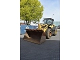 KOMATSU WA270-7 front loader