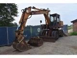 CASE 688 PL wheel-type excavator