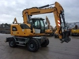 LIEBHERR A 918 Compact Litronic wheel-type excavator