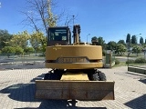 HYDREMA M 1100 wheel-type excavator