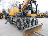 LIEBHERR A 914 Litronic wheel-type excavator