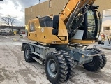 LIEBHERR A 918 Litronic wheel-type excavator