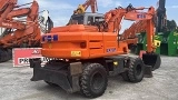 HITACHI EX 135 W wheel-type excavator