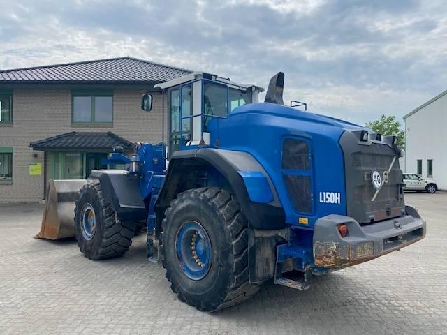 VOLVO L150H front loader