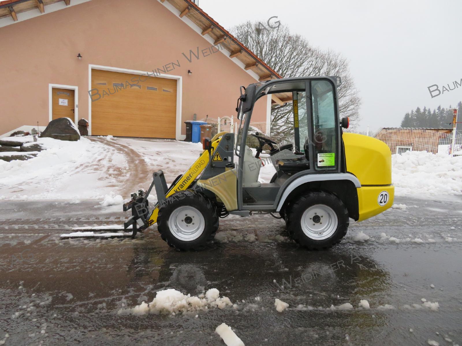 KRAMER 350 front loader