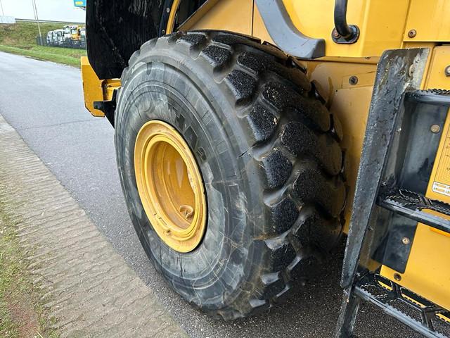 CATERPILLAR 966M XE front loader