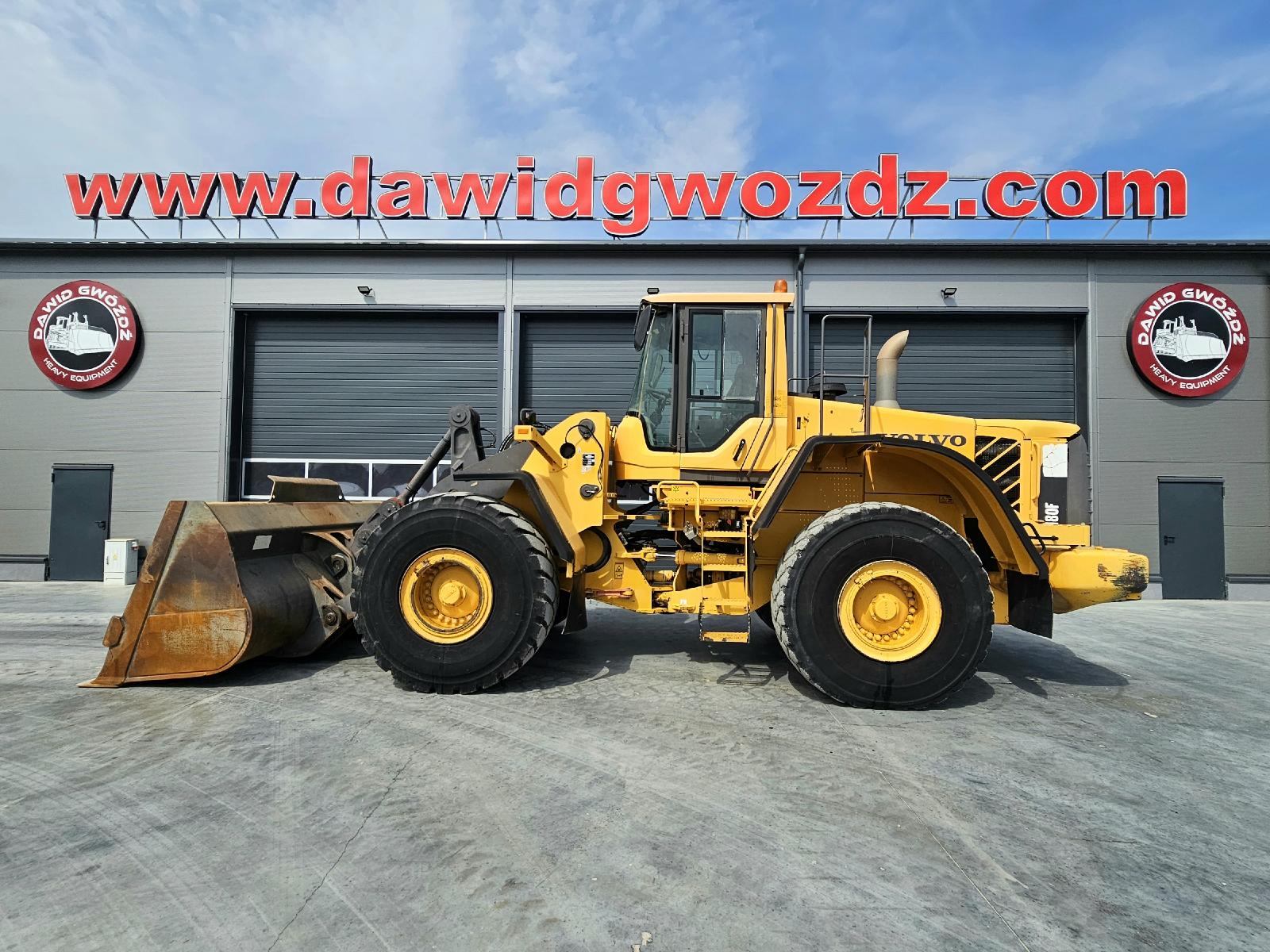 VOLVO L180F front loader