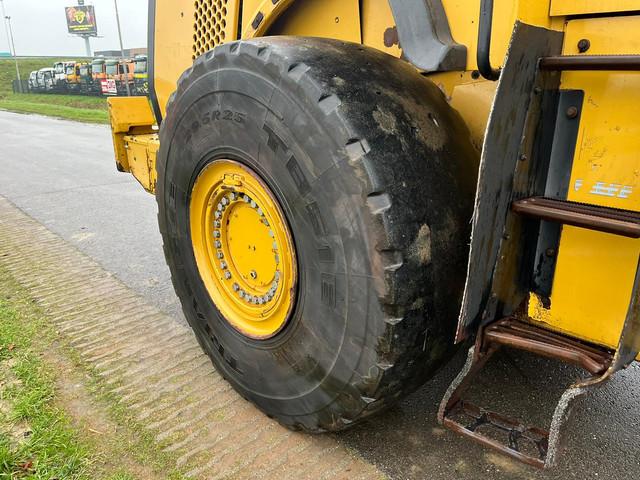 CATERPILLAR 980M front loader