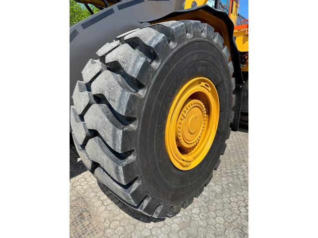 VOLVO L350H front loader