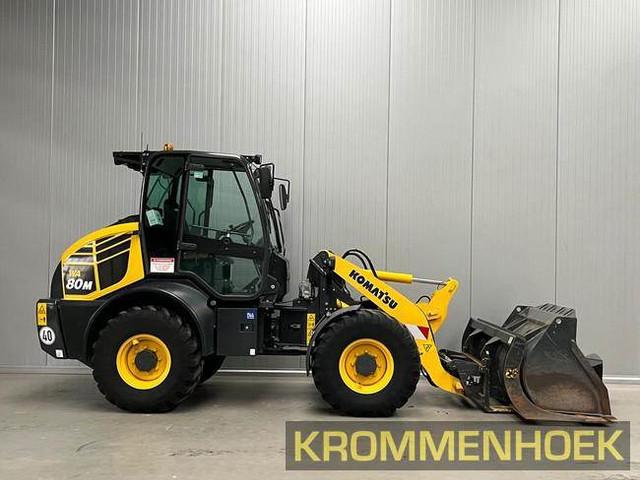 KOMATSU WA80M-8E0 front loader