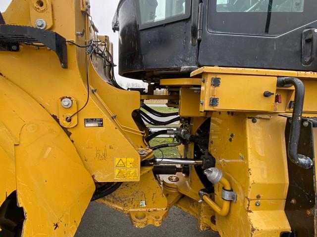 CATERPILLAR 972M XE front loader