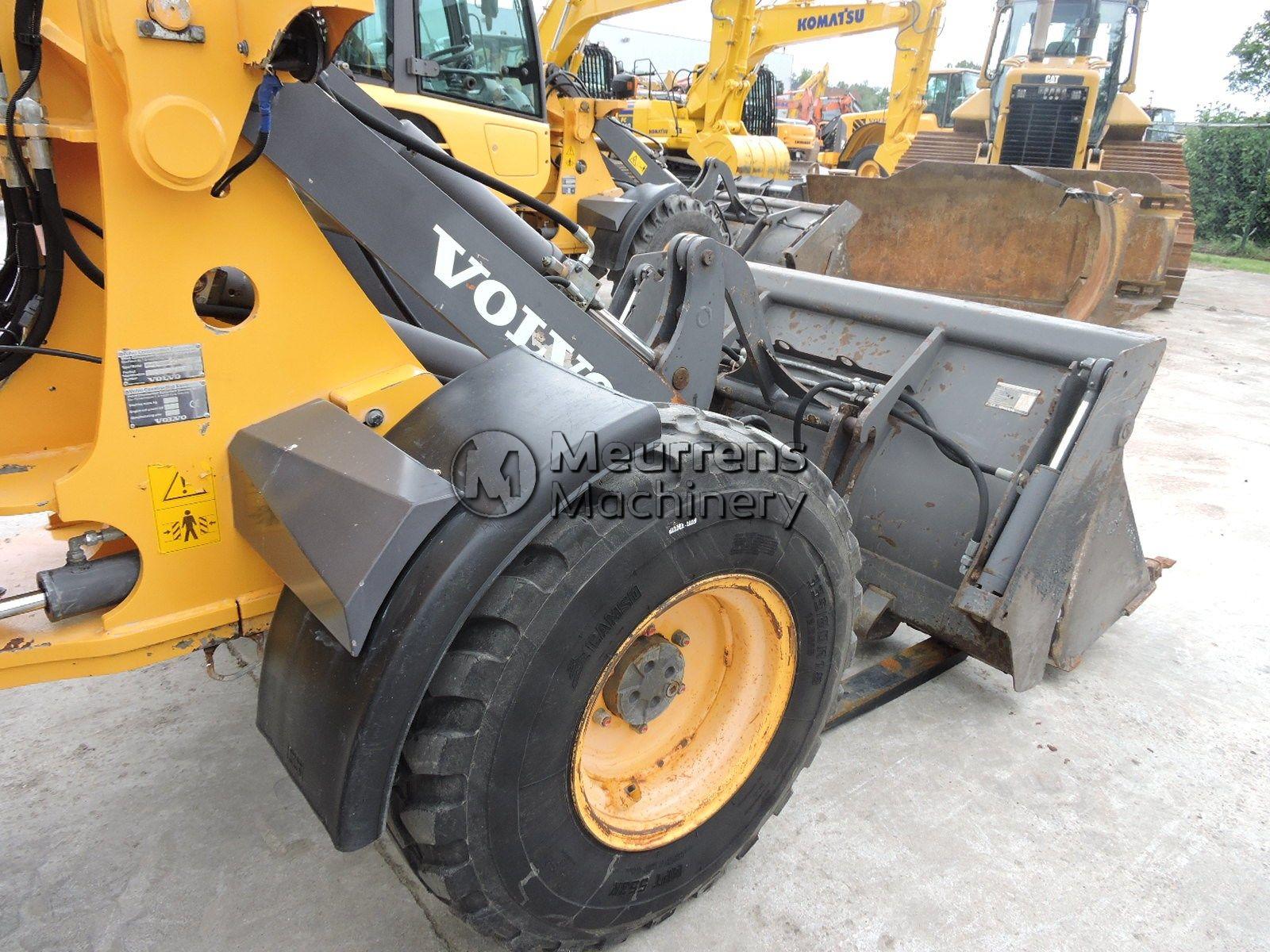 VOLVO L25F front loader