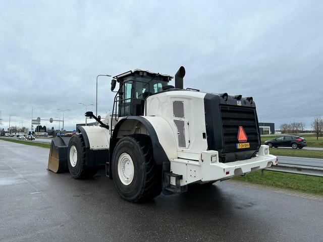 CATERPILLAR 980M front loader