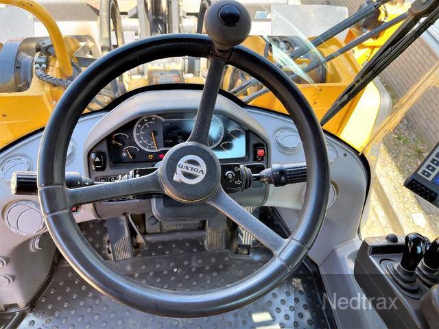 VOLVO L150H front loader