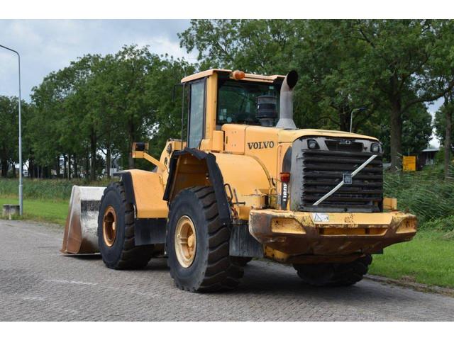 VOLVO L180F front loader