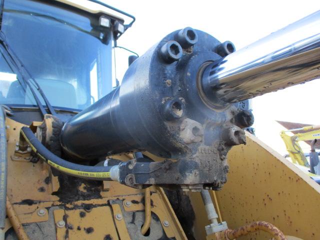 CATERPILLAR 962K front loader