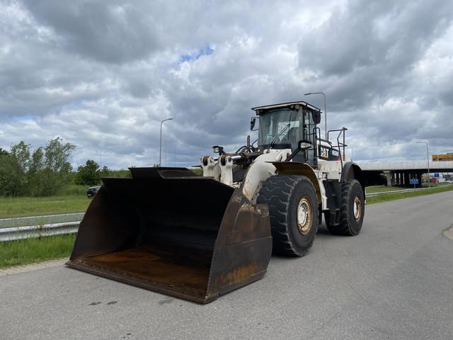 CATERPILLAR 980M front loader