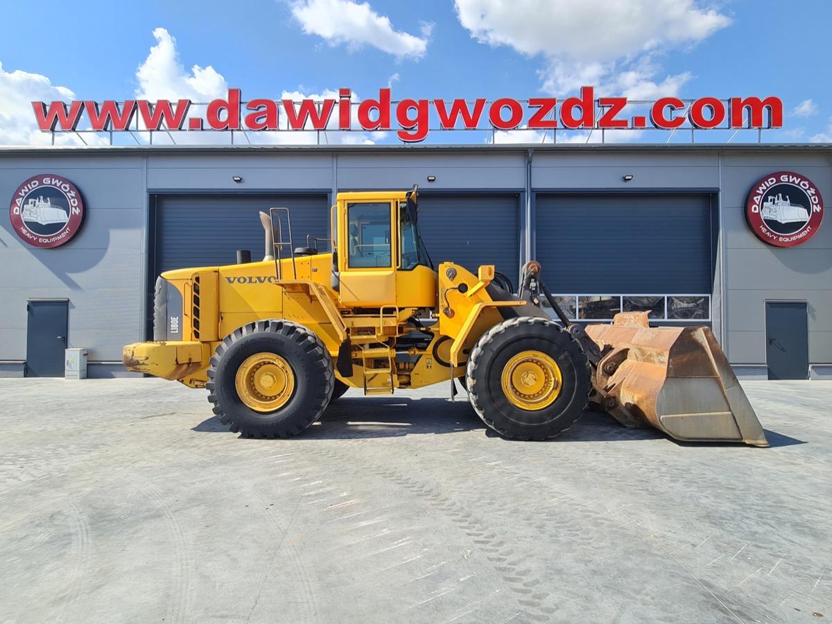 VOLVO L180E front loader