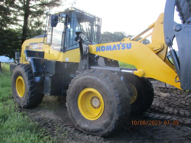 KOMATSU WA 320-3 front loader