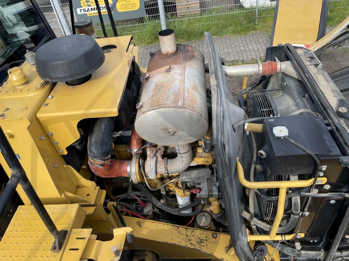 CATERPILLAR 962H front loader