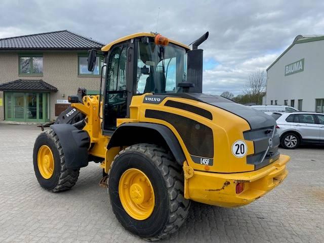 VOLVO L45F front loader