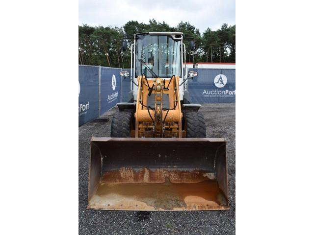 LIEBHERR L 507 Stereo front loader