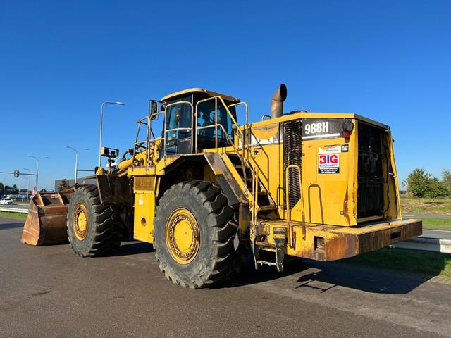 CATERPILLAR 988H front loader