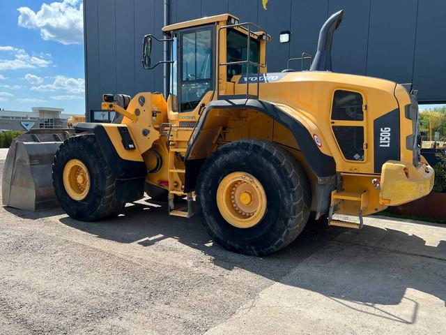 VOLVO L150G front loader