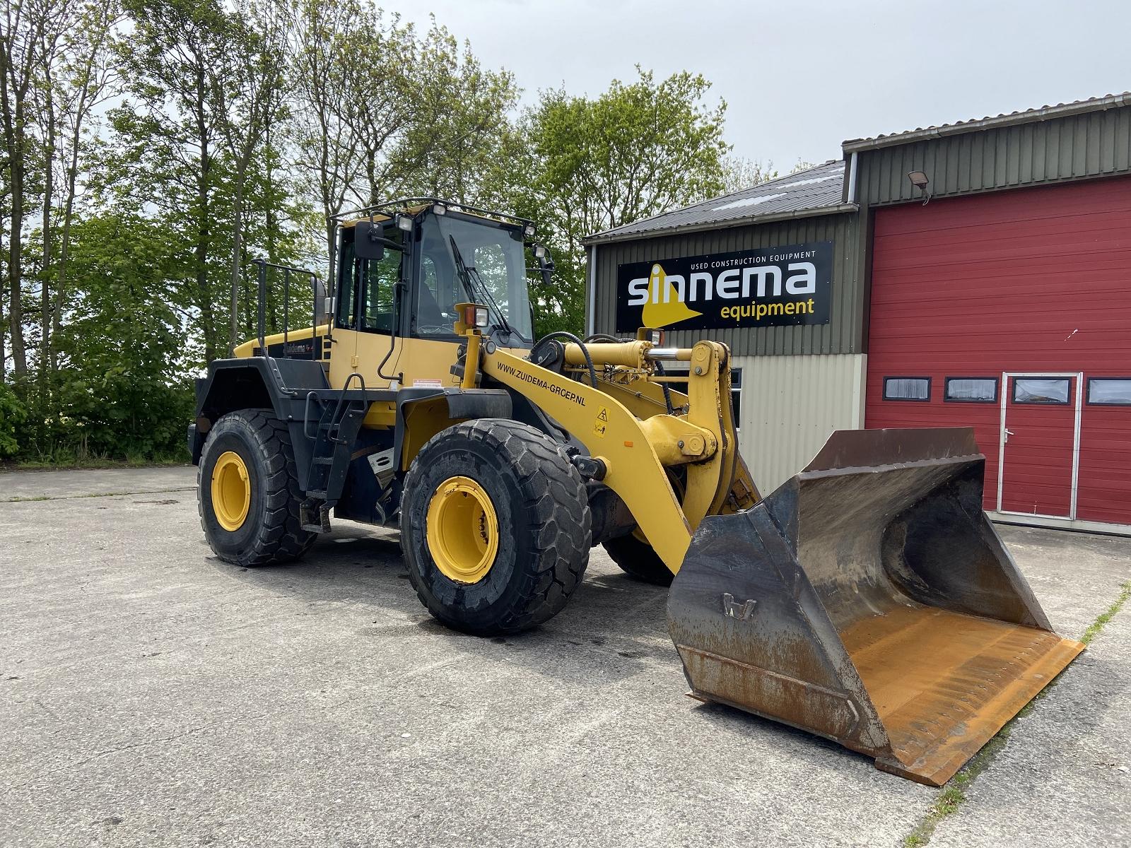 KOMATSU WA 430-6 front loader