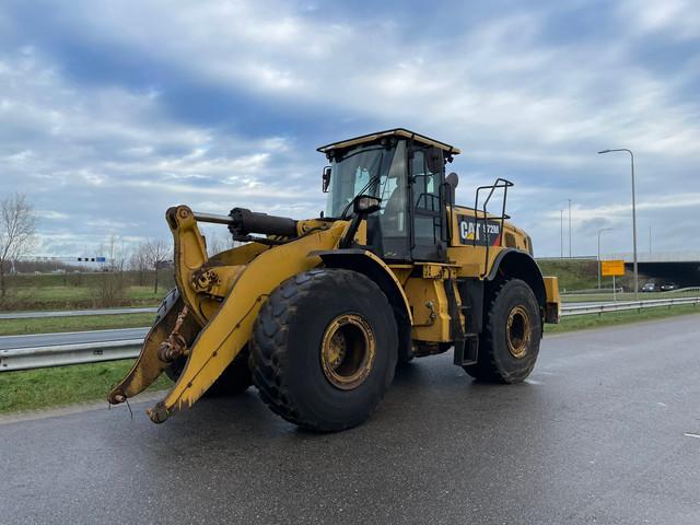 CATERPILLAR 972M XE front loader