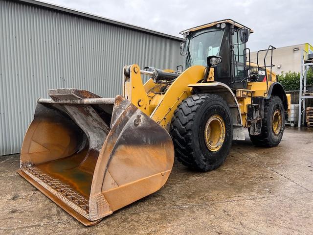 CATERPILLAR 962M front loader