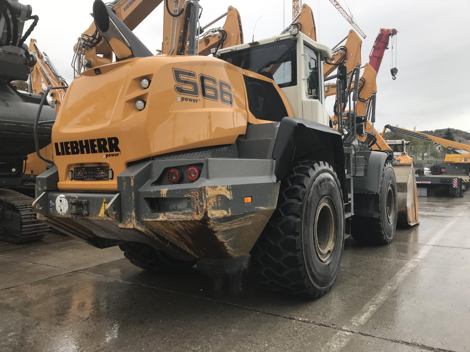 LIEBHERR L 566 XPower front loader