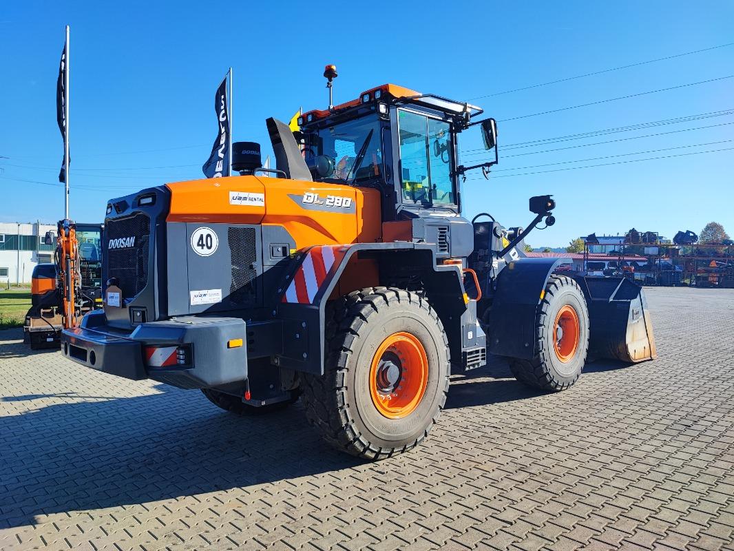 DOOSAN DL280-7 front loader