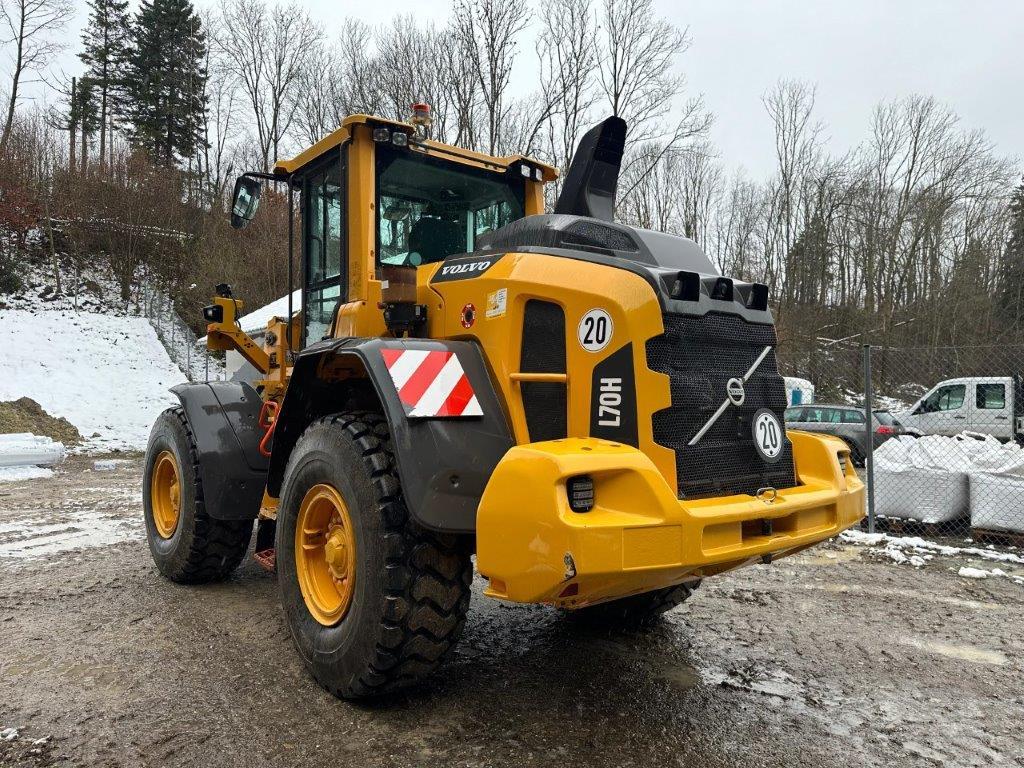 VOLVO L70H front loader