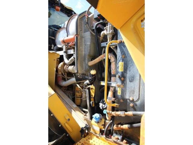 CATERPILLAR 972M front loader