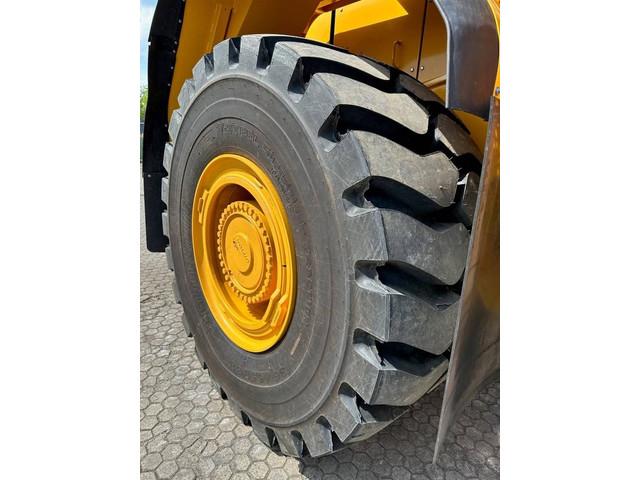 VOLVO L350H front loader