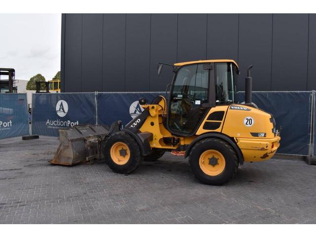 VOLVO L20F front loader