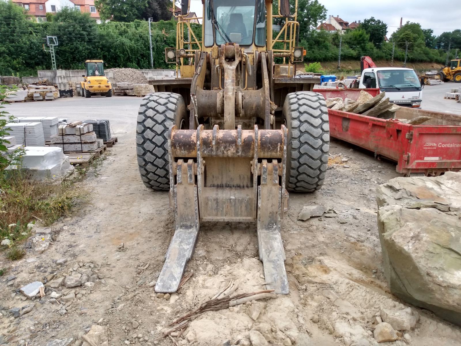 CATERPILLAR 966D front loader