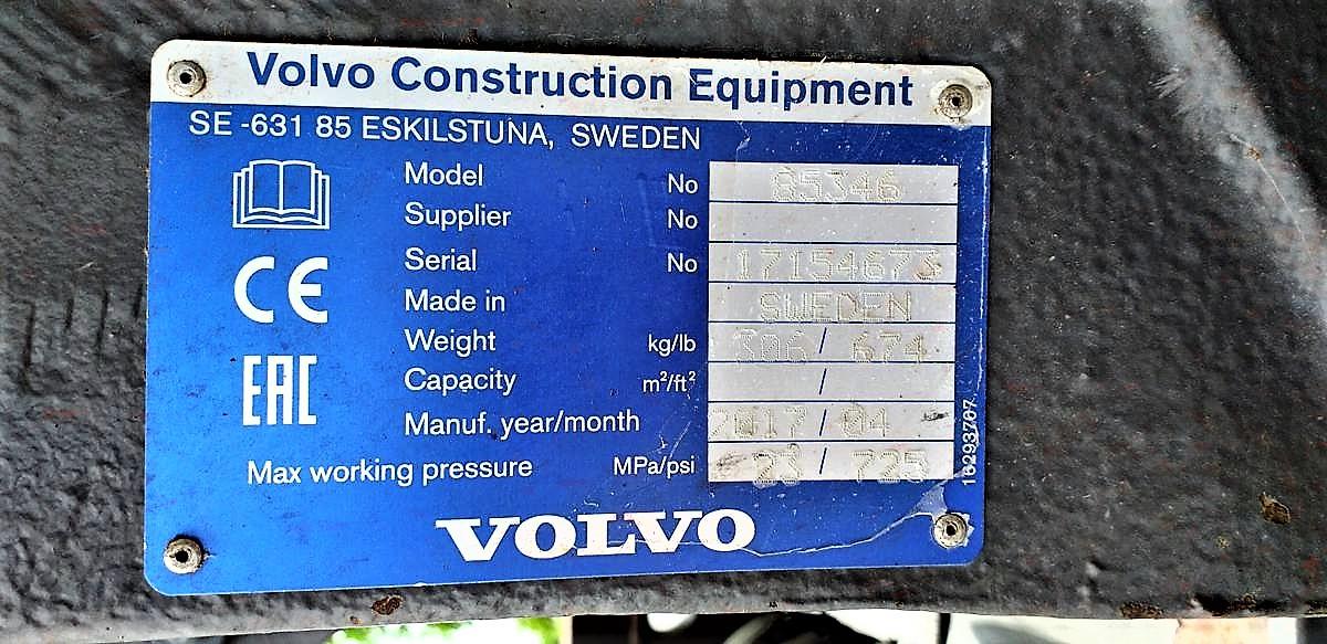 VOLVO L 90 front loader