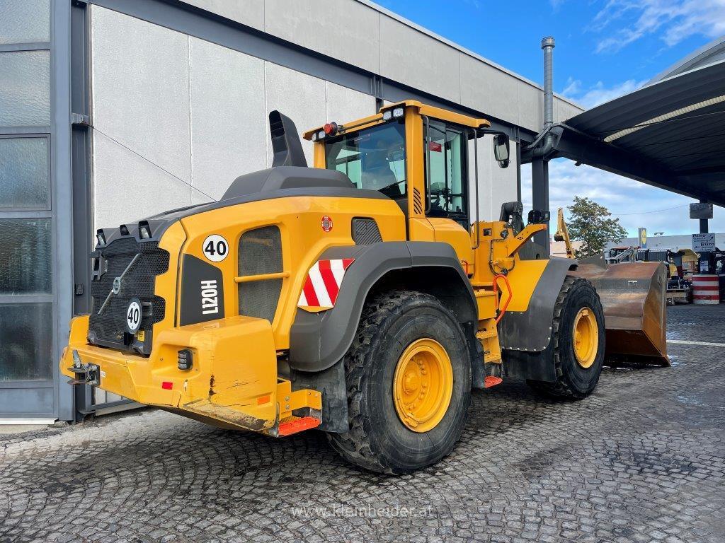 VOLVO L120H front loader