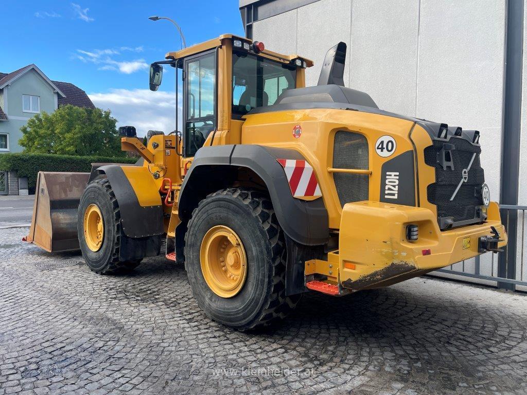 VOLVO L120H front loader