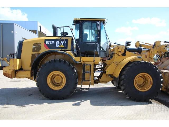 CATERPILLAR 972M front loader