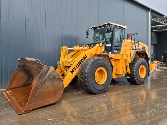 HYUNDAI HL970 front loader