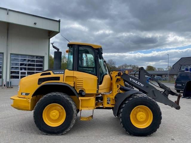 VOLVO L45F front loader