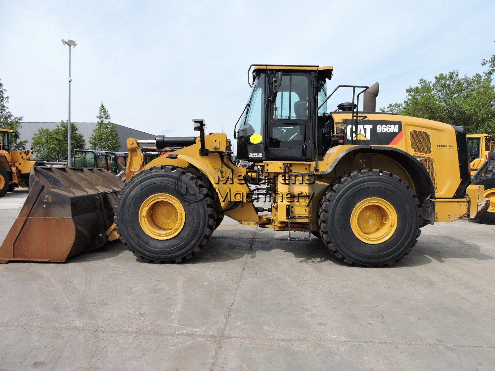 CATERPILLAR 966M front loader