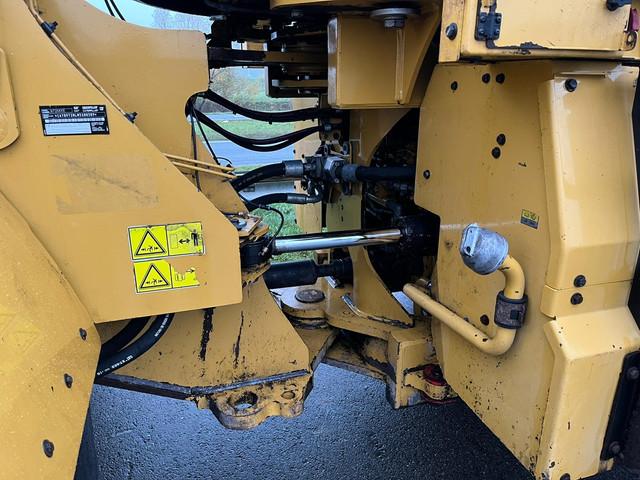 CATERPILLAR 972M XE front loader