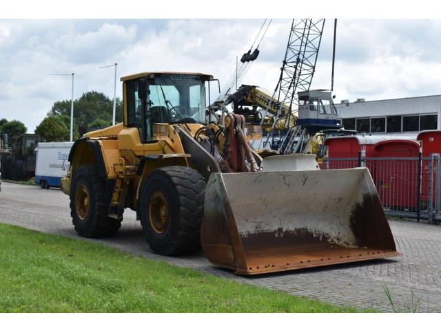 VOLVO L180F front loader