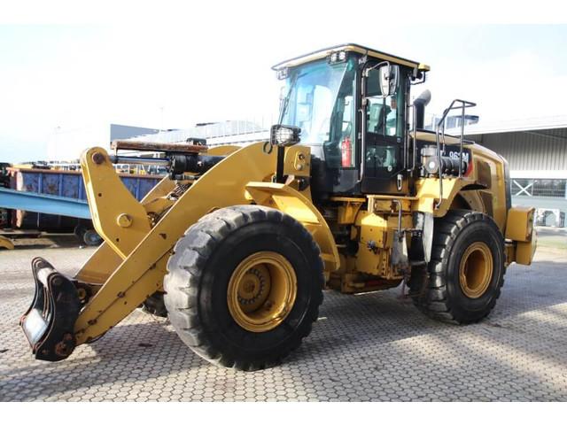 CATERPILLAR 962M front loader