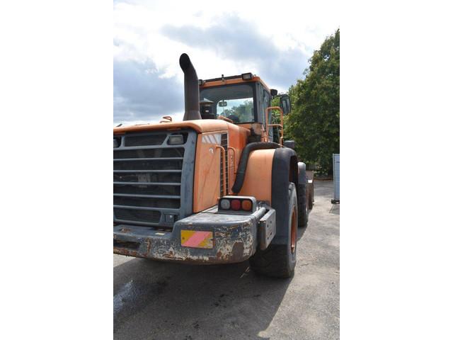 DOOSAN DL 300 front loader